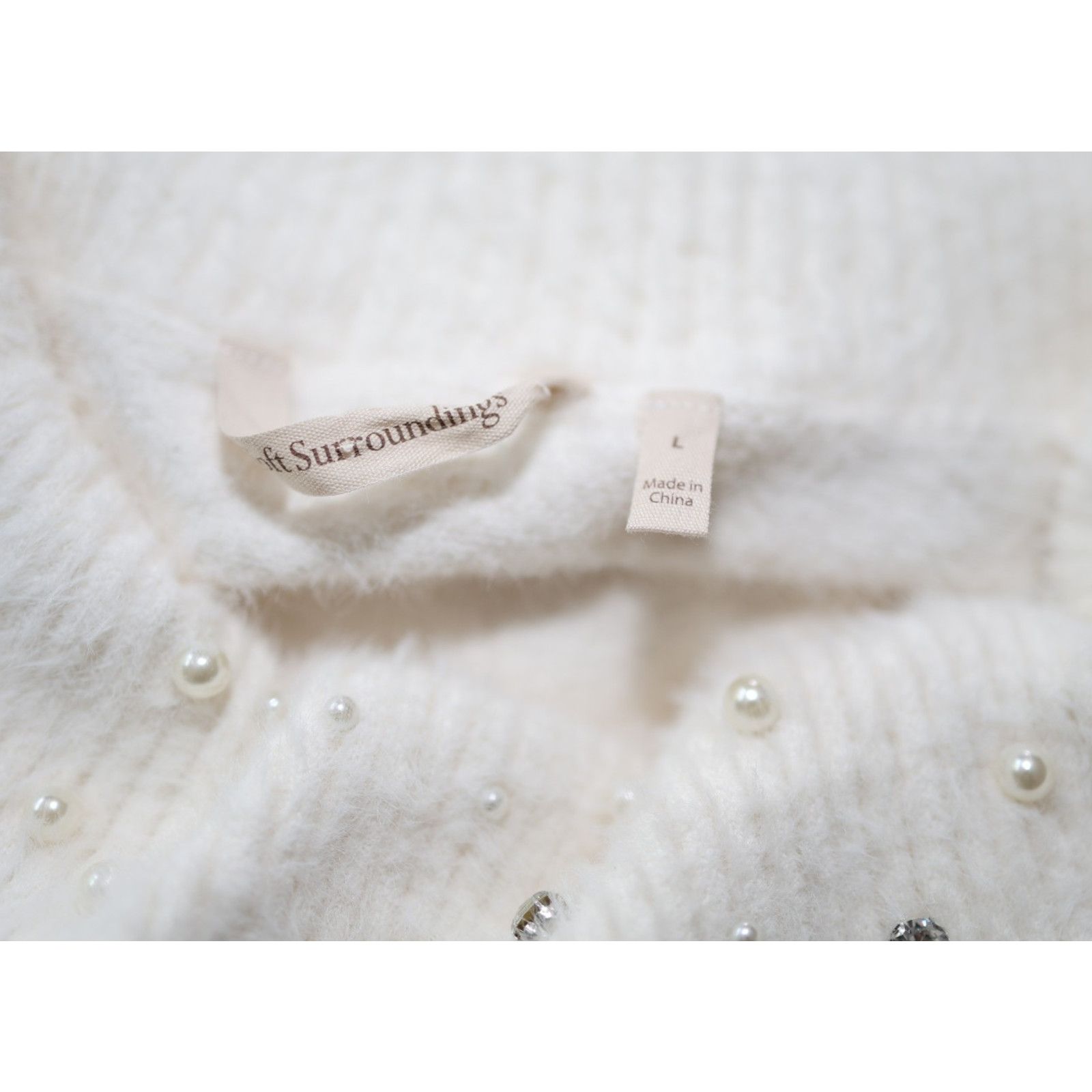 Soft Surroundings SOFT SURROUNDINGS Rhinestones Pearls Cowl Neck Sweater Sz L Size L / US 10 / IT 46 - 7 Thumbnail