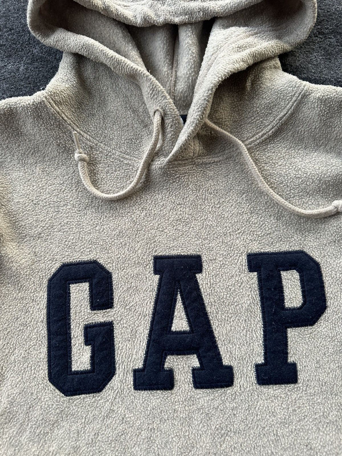 Gap × Vintage Vintage Gap Big Logo Balenciaga Yeezy Style Hoodie Z38 Size US M / EU 48-50 / 2 - 6 Thumbnail