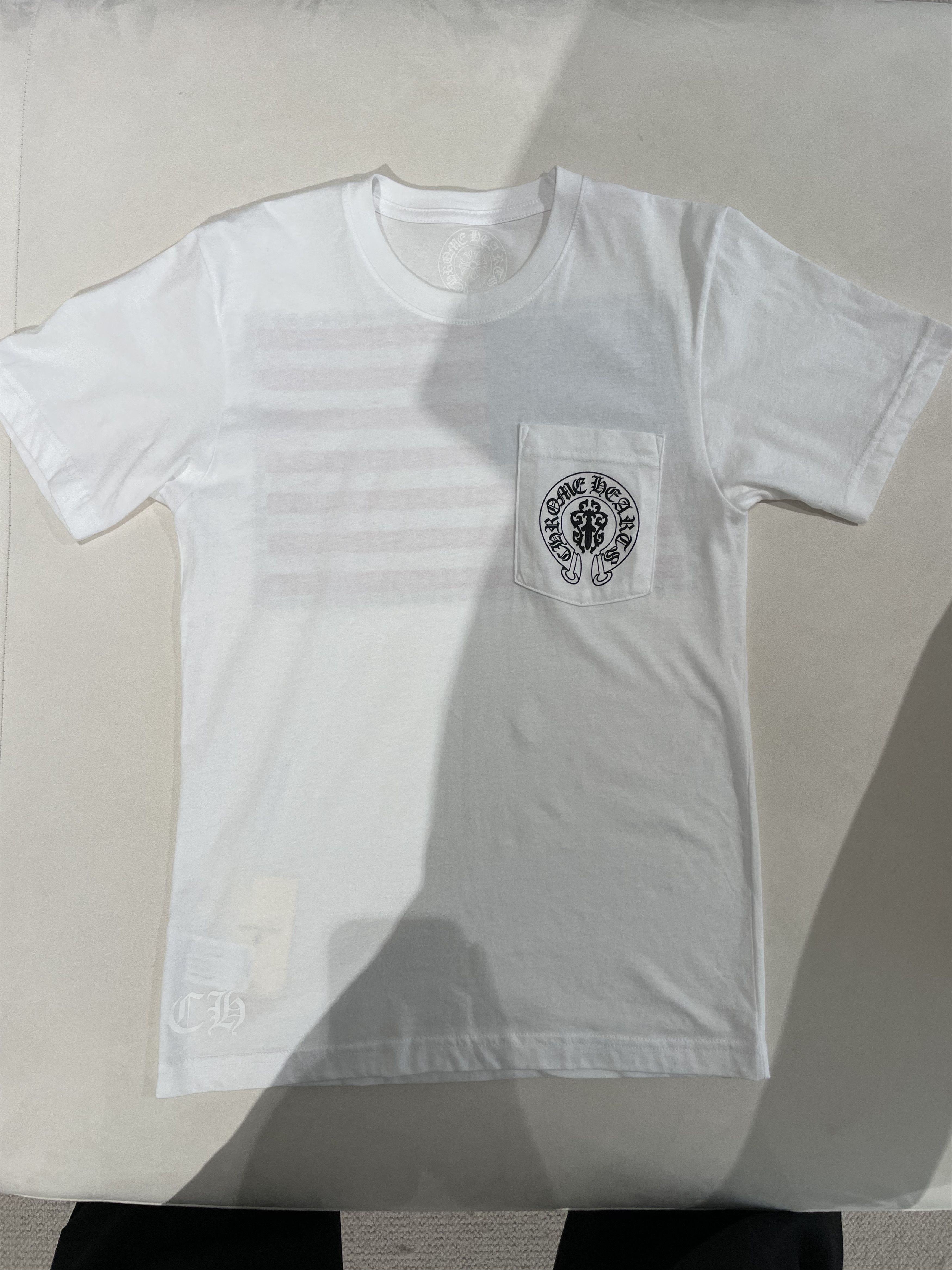 Chrome Hearts Chrome Hearts USA National Flag Horseshoe Short Sleeve Tee Size S / US 4 / IT 40 - 4 Thumbnail