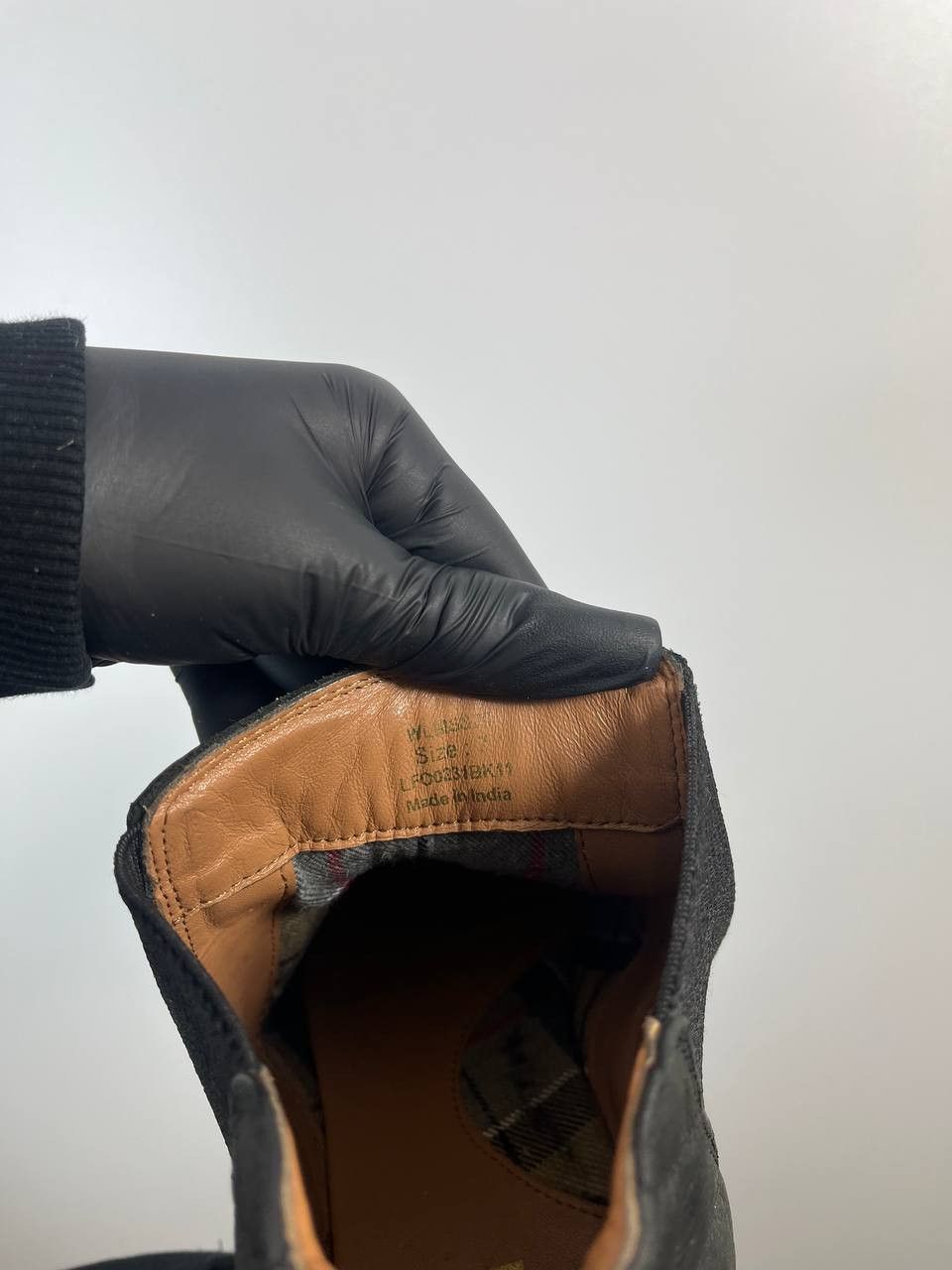 Barbour Barbour Chelsea Leather Ankle Boots Black Quilted Size 40 Size US 7 / EU 40 - 5 Thumbnail