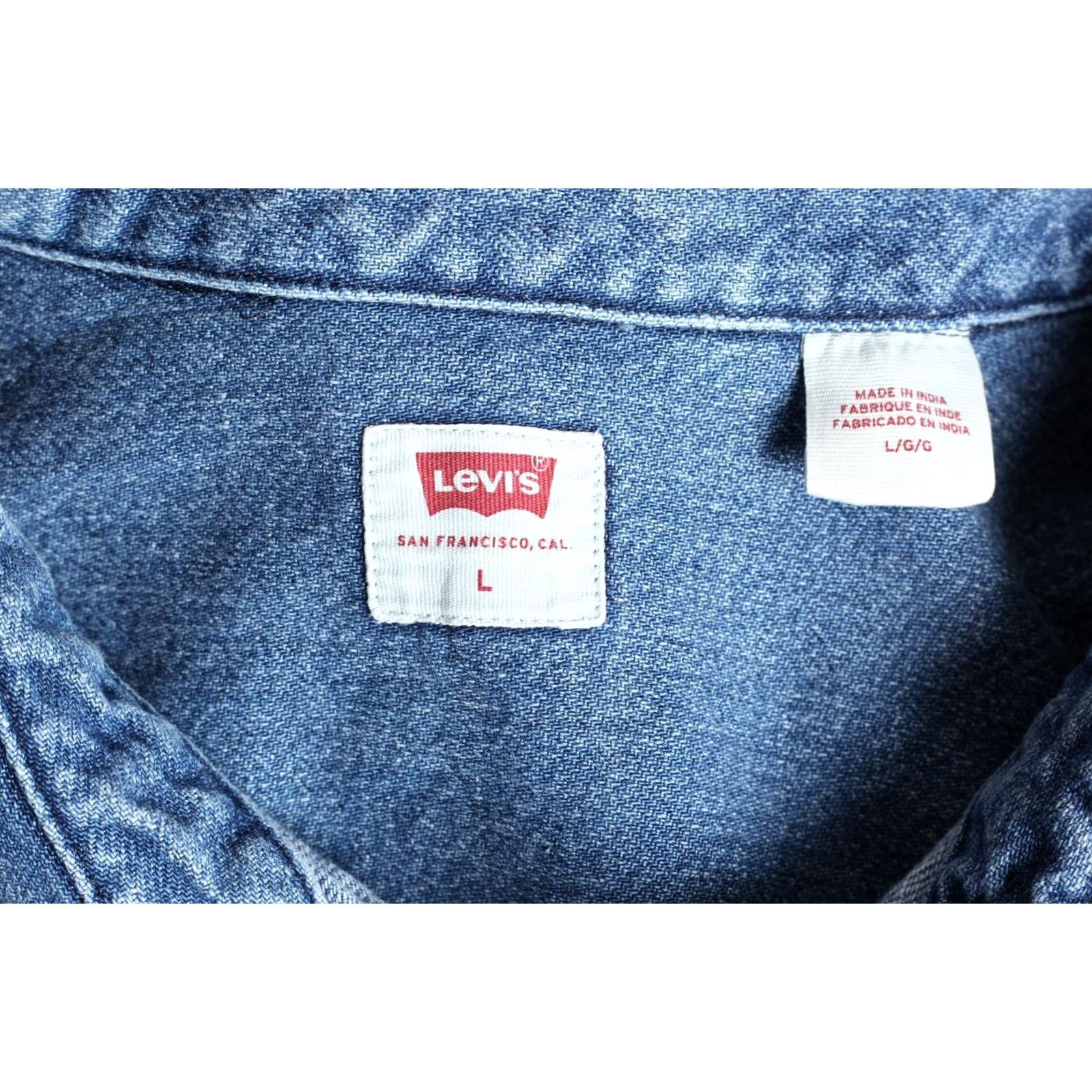 Levi's LEVI’S Denim Shirt Men Size L Oversized One Pocket Long Sleeve Blue Size US L / EU 52-54 / 3 - 5 Thumbnail