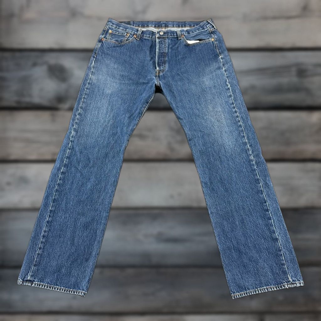 Levi's Levis 501 Jeans Mens 38x34 Blue Straight Leg Regular Fit Medium Wash Button Fly Regular Denim 5-Pocket Levis 501 Series Mens Jeans Blue Size US 38 / EU 54 - 1 Thumbnail