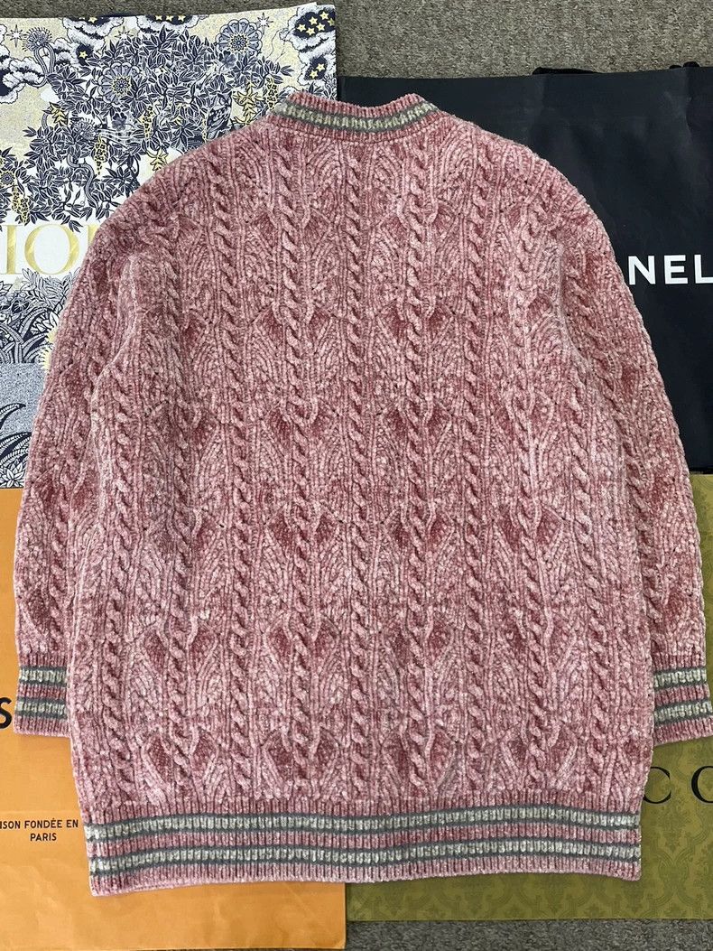 Chanel chanel Pink and gold velvet medium-length cardigan coat Size XS / US 0-2 / IT 36-38 - 3 Thumbnail