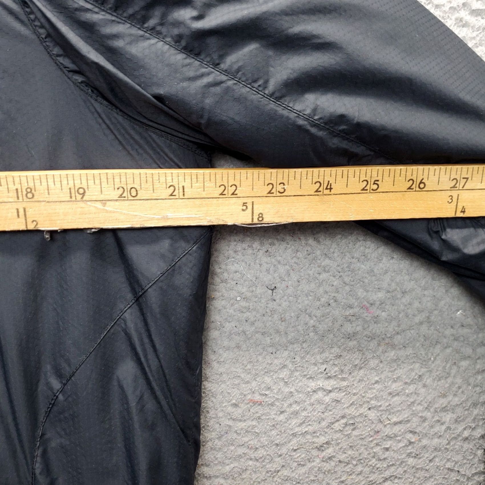 Vintage Columbia Windbreaker Jacket Mens Small Black Fleece Lined Adjustable Drawcord Hem Zip Full Zip Size US S / EU 44-46 / 1 - 4 Thumbnail