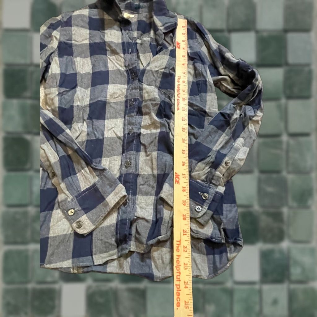 J.Crew VINTAGE J.CREW Button-Up Shirt Womens Small S Long Sleeve Blue Plaid Size S / US 4 / IT 40 - 1 Thumbnail
