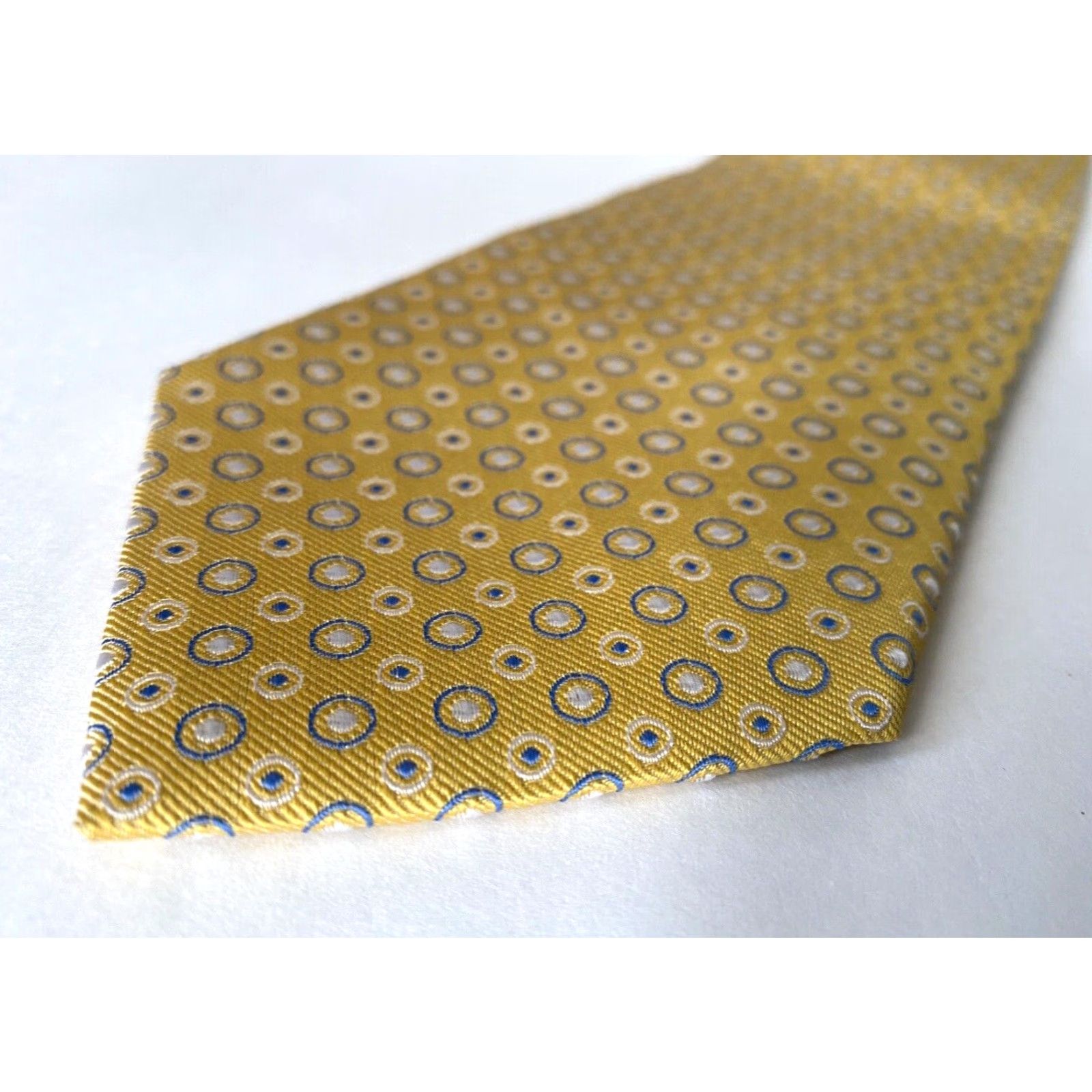 Brooks Brothers Brooks Brothers Silk Tie Polka Dot Stain Resistant Woven in England Made in USA Men's Classic Tie Yellow 100% Silk Size ONE SIZE - 6 Thumbnail