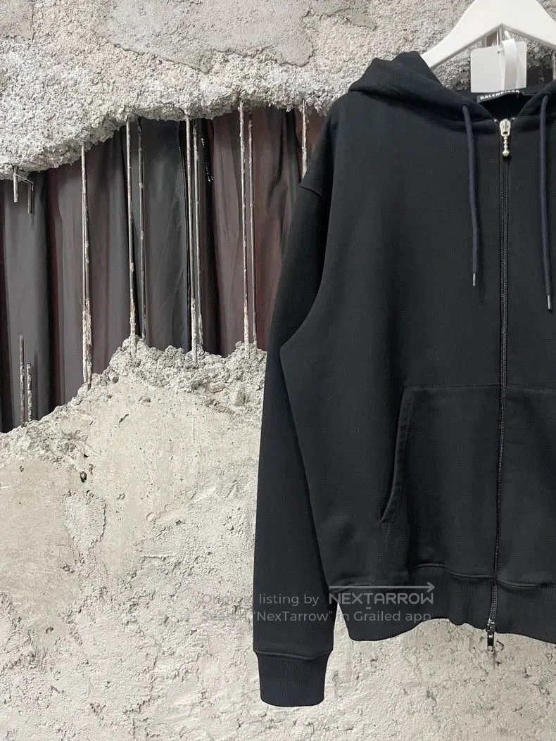 Balenciaga Balenciaga Zip-Up Hoodie Sweatshirt. Size US L / EU 52-54 / 3 - 3 Thumbnail