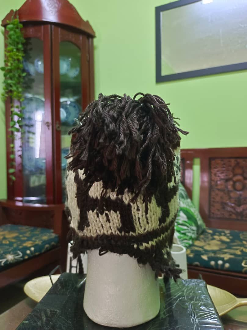 Vintage Native Chullo with Alpaca Pattern Hand Knit Earflap Beanie Size ONE SIZE - 3 Thumbnail