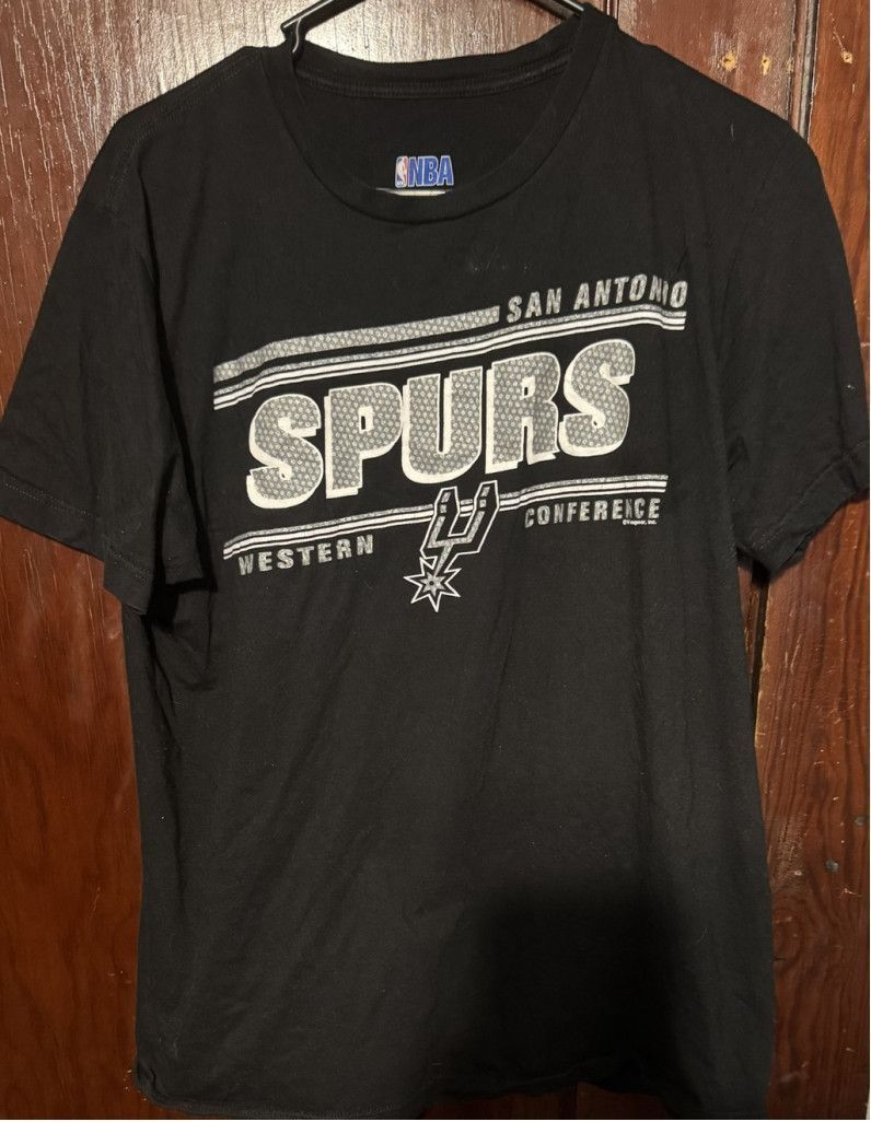 The Unbranded Brand San Antonio Spurs Short Sleeve T-shirt Men Size L NBA Black Size US L / EU 52-54 / 3 - 1 Thumbnail
