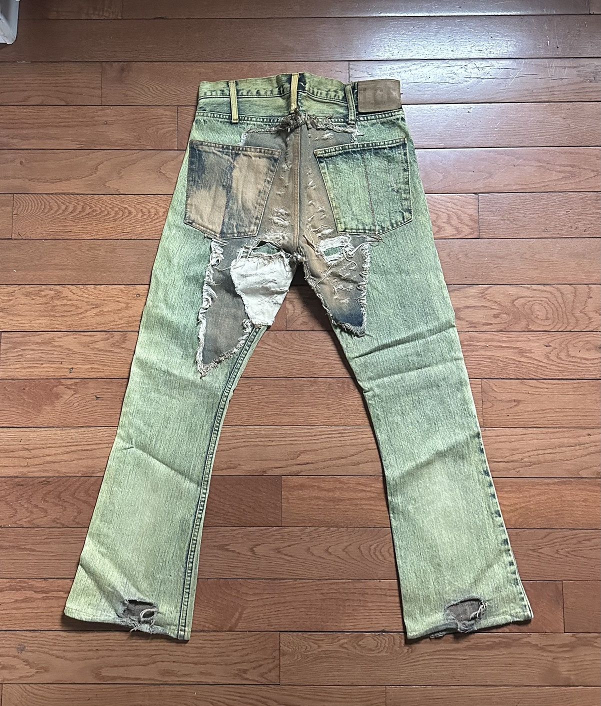 Le Grande Bleu (L.G.B.) LE GRANDE BLEU CRAZY PATCH DENIM Size US 27 - 1 Thumbnail