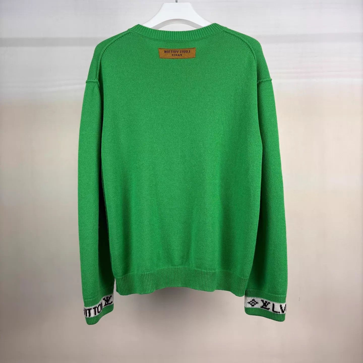 Louis Vuitton LV Green Cuff Logo 100% Cashmere Crewneck Sweater L Size US L / EU 52-54 / 3 - 2 Thumbnail