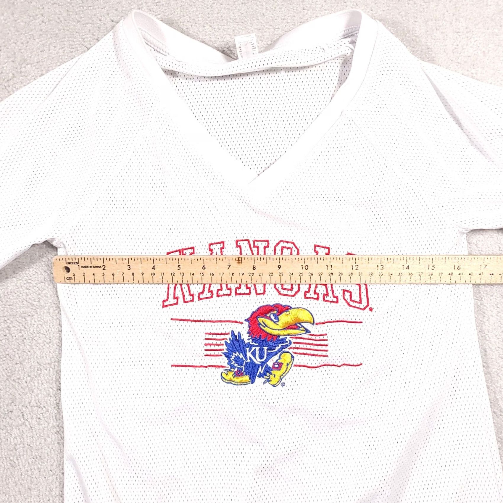 Vintage Kansas Jayhawk KU Dress Women's Small White Short Sleeve T-Shirt V Neck Size M / US 6-8 / IT 42-44 - 5 Thumbnail