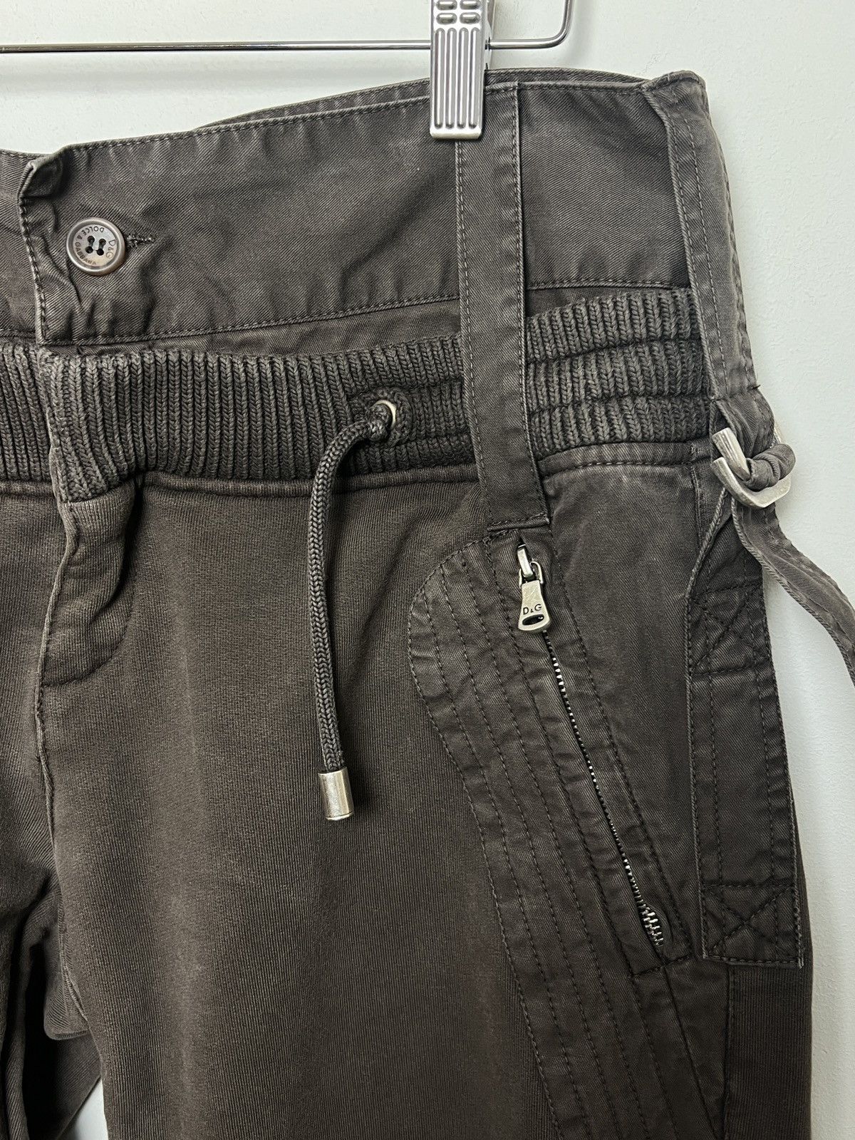 Dolce & Gabbana dolce&gabbana y2k multipocket double waist cargo sweatpants Size US 34 / EU 50 - 8 Thumbnail