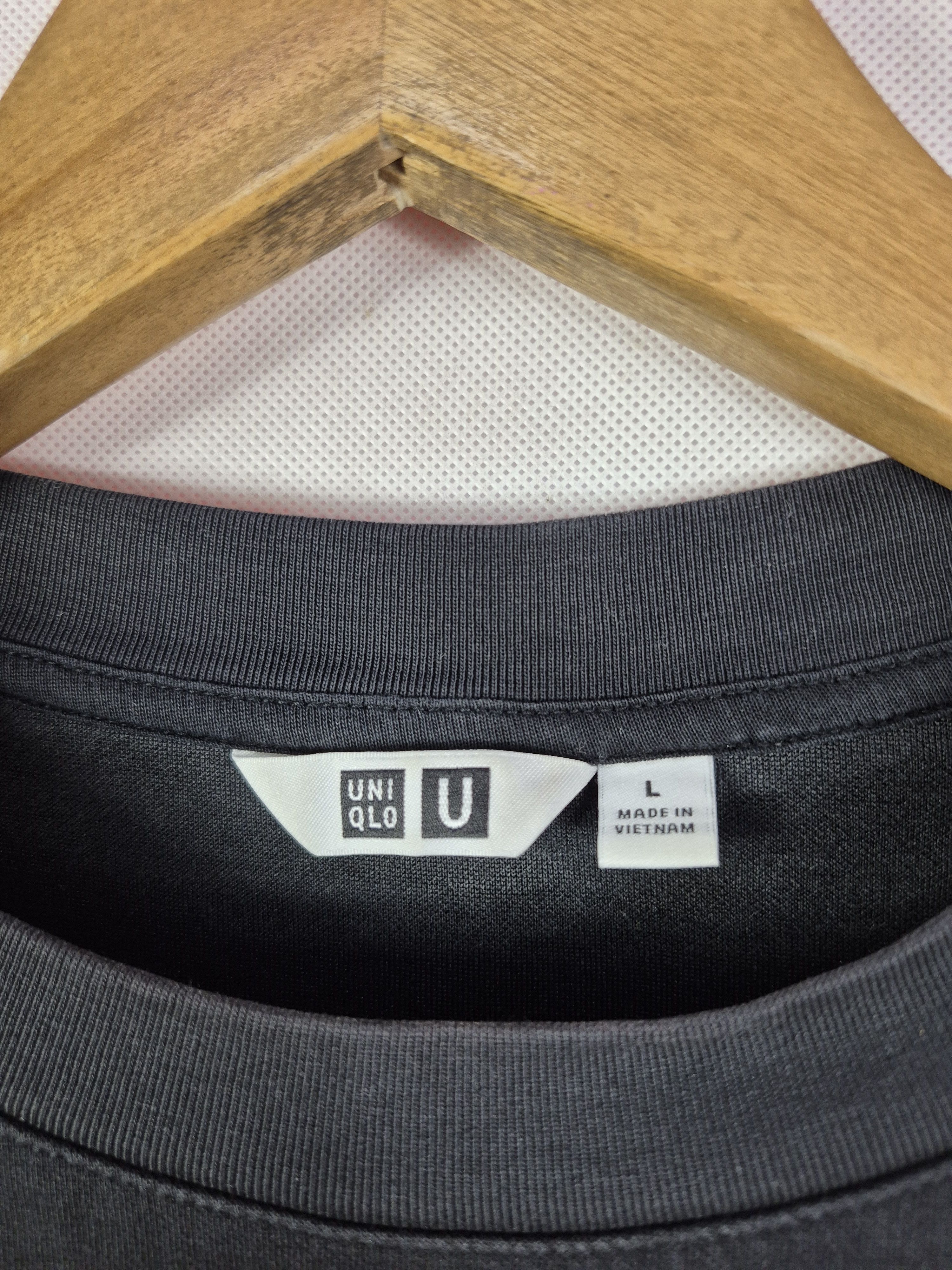 Lemaire × Uniqlo 🔥 Uniqlo U Lemaire Plain Black Airism Tee Size US L / EU 52-54 / 3 - 3 Thumbnail