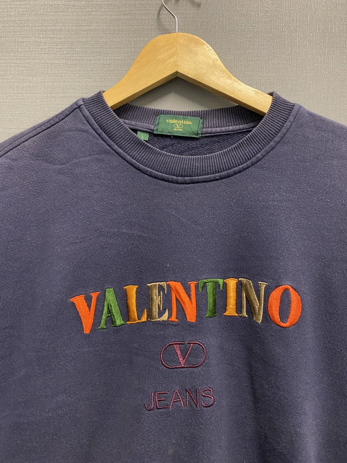 Valentino Vintage Valentino Jeans Sweatshirt Size US L / EU 52-54 / 3 - 2 Thumbnail
