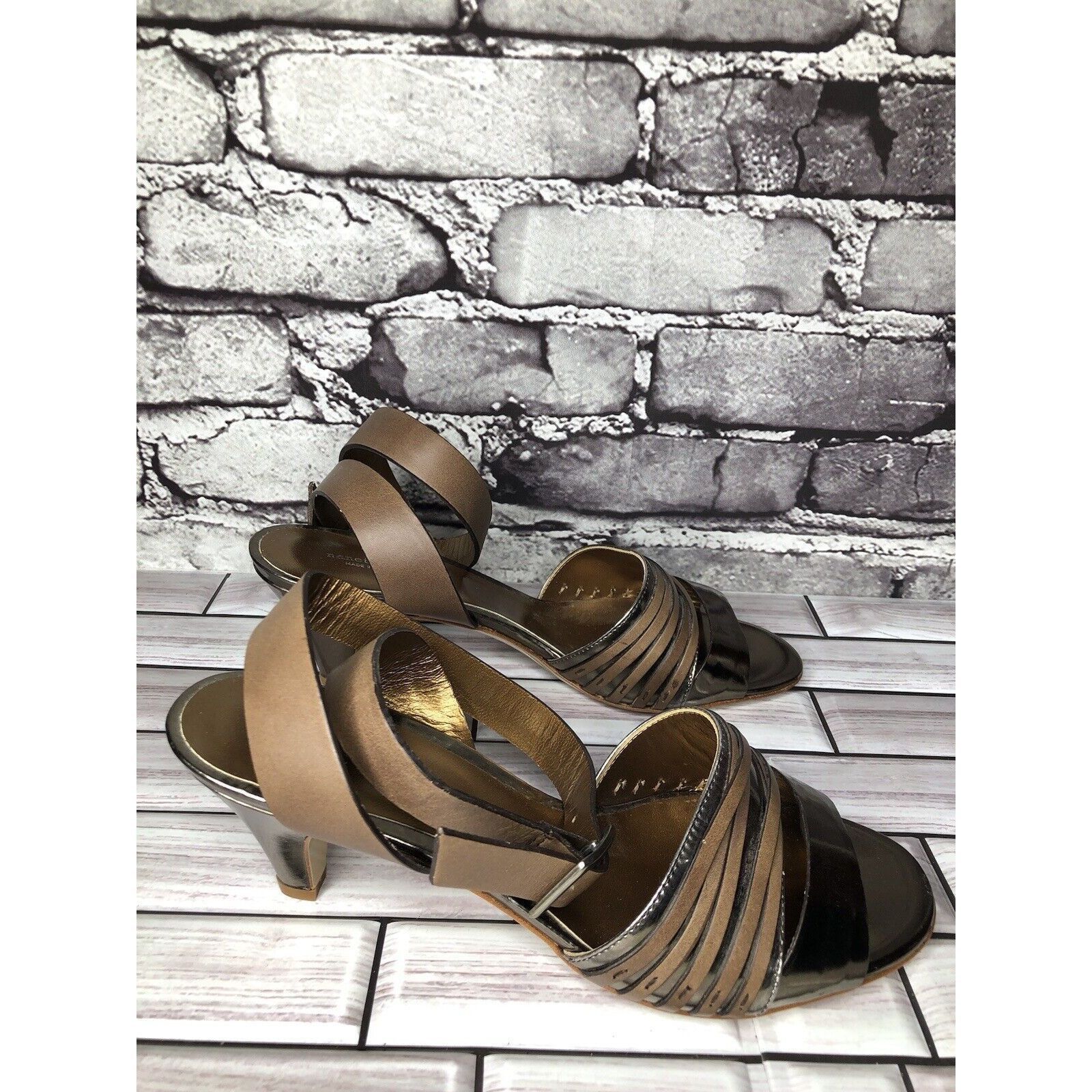 Other Nanette Lepore Silver Patent Brown Leather Ankle Straps Heel Size US 7.5 / IT 37.5 - 12 Thumbnail