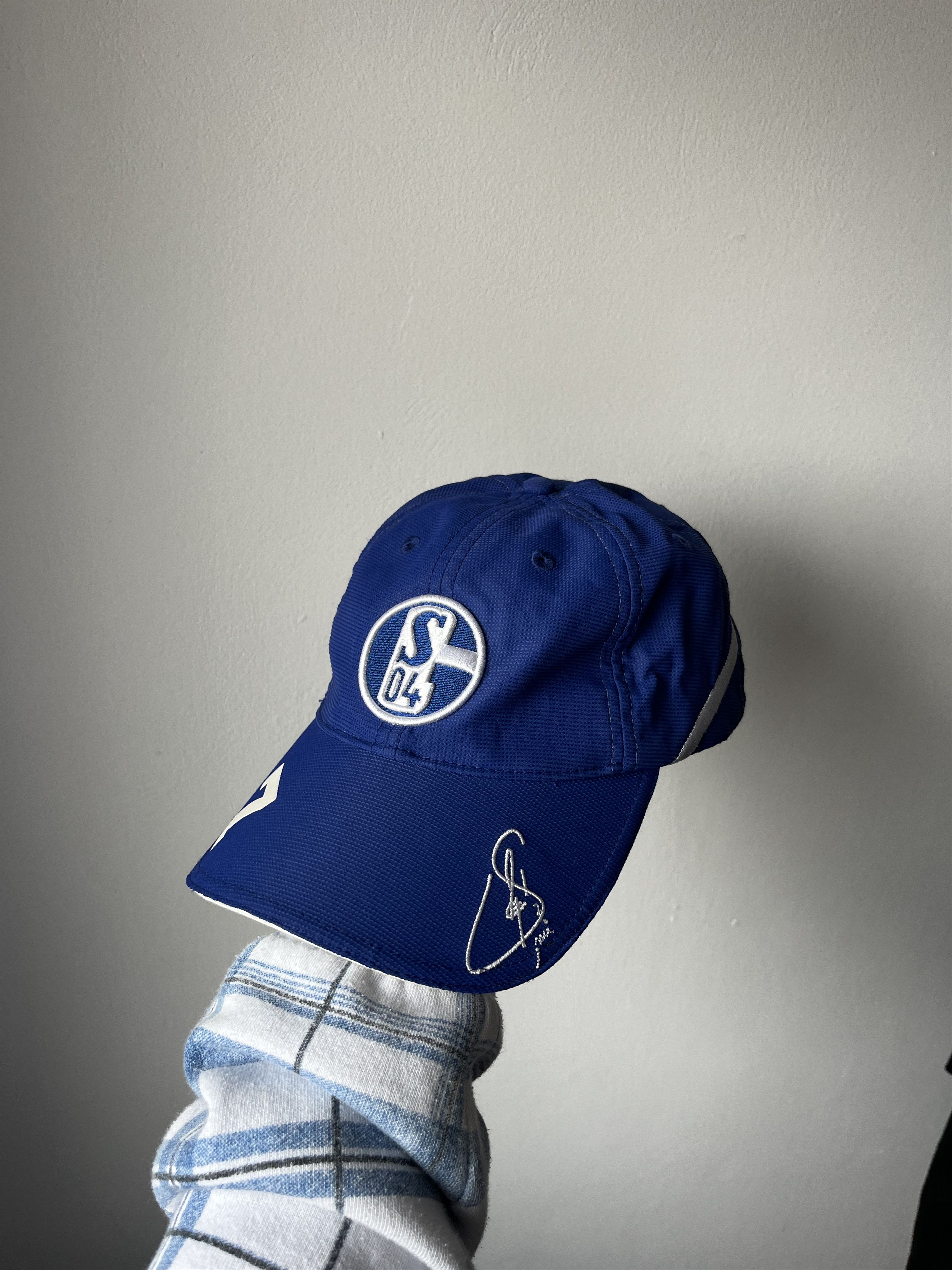 Other Vintage hat Schalke 04 Raul 7 size one Size ONE SIZE - 1 Thumbnail