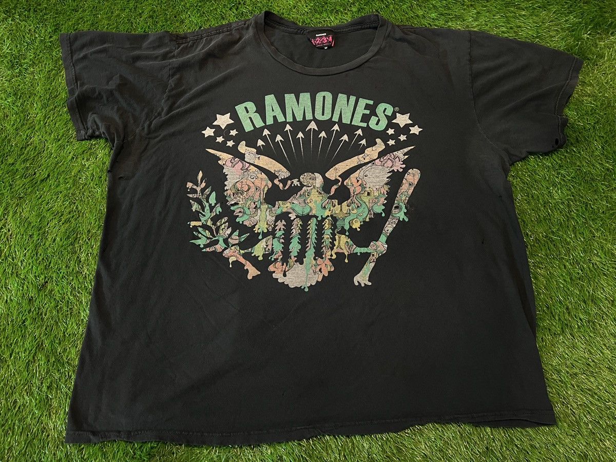 Band Tees Vintage Ramones 1234 T Shirt Y2K Grunge Punk Eagle 2007 Size US XXL / EU 58 / 5 - 1 Thumbnail