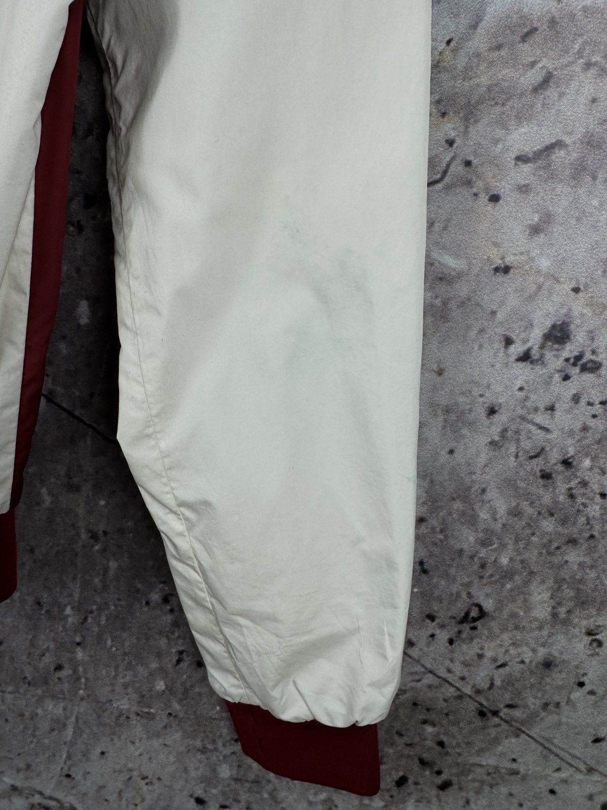Nike Nike Windbreaker Jacket Burgundy Cream Hooded Full Zip Size XS / US 0-2 / IT 36-38 - 17 Thumbnail