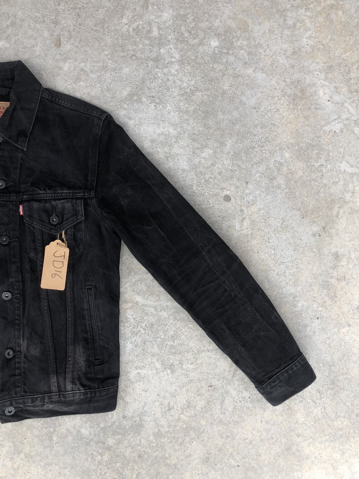 Levi's Vintage Levi’s Denim Jacket Distressed Size US S / EU 44-46 / 1 - 3 Thumbnail