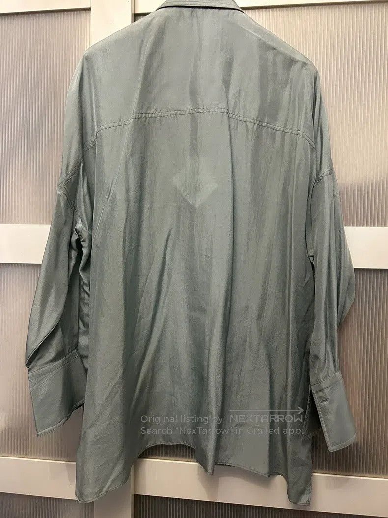 Brunello Cucinelli Brunello Cucinelli Silk Shirt, Can Be Used as Sun Protecti Size XS / US 0-2 / IT 36-38 - 2 Thumbnail