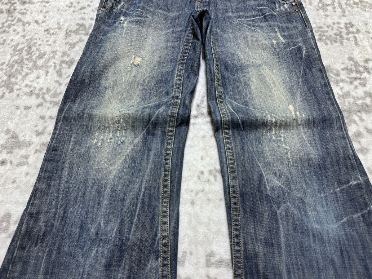 Le Grande Bleu (L.G.B.) Vintage Lolita Mud Wash Wide Leg Distressed Clawmark Denim Size US 30 / EU 46 - 7 Thumbnail