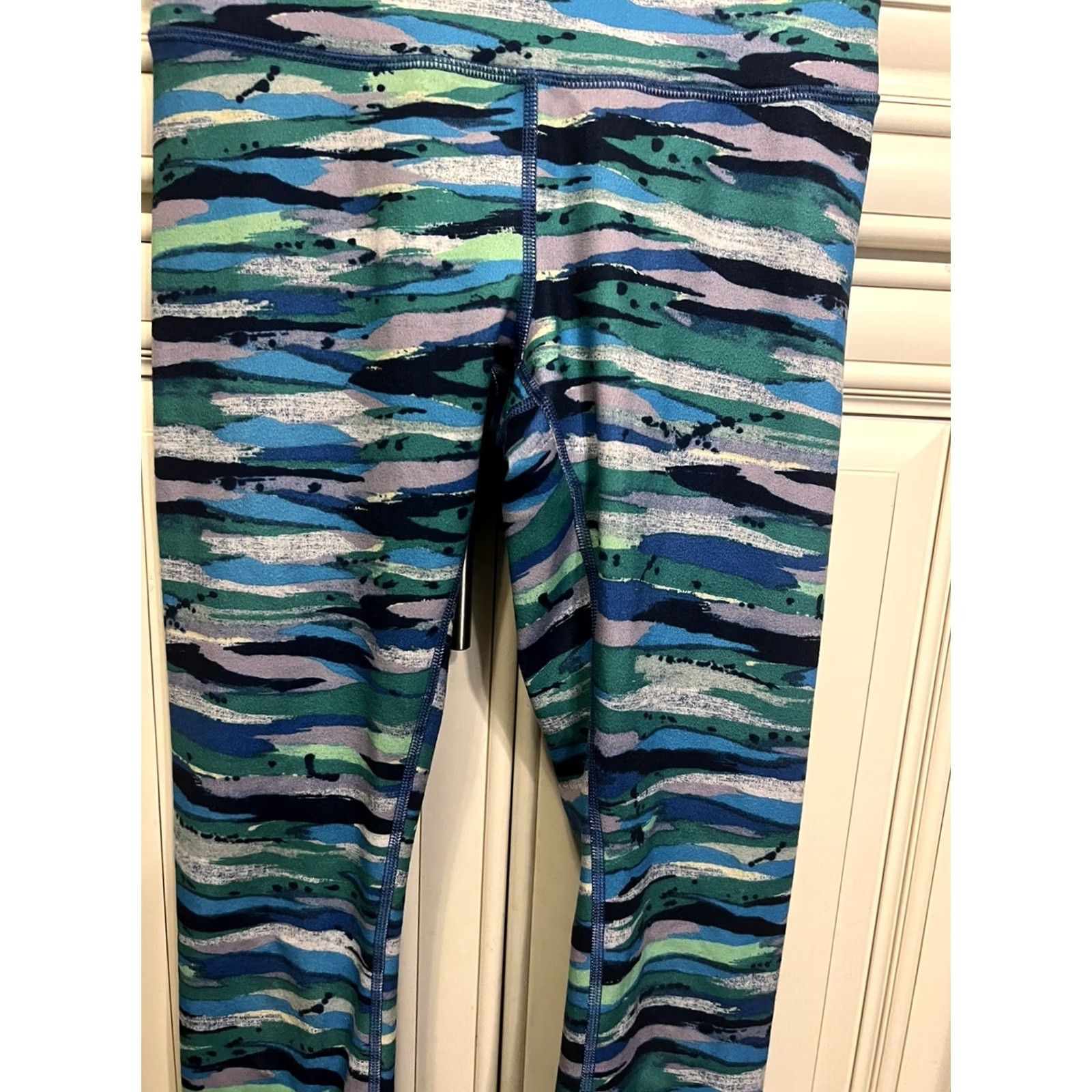 Lululemon Lululemon Multicolor Leggings Size 6 Women Size 28" / US 6 / IT 42 - 5 Thumbnail