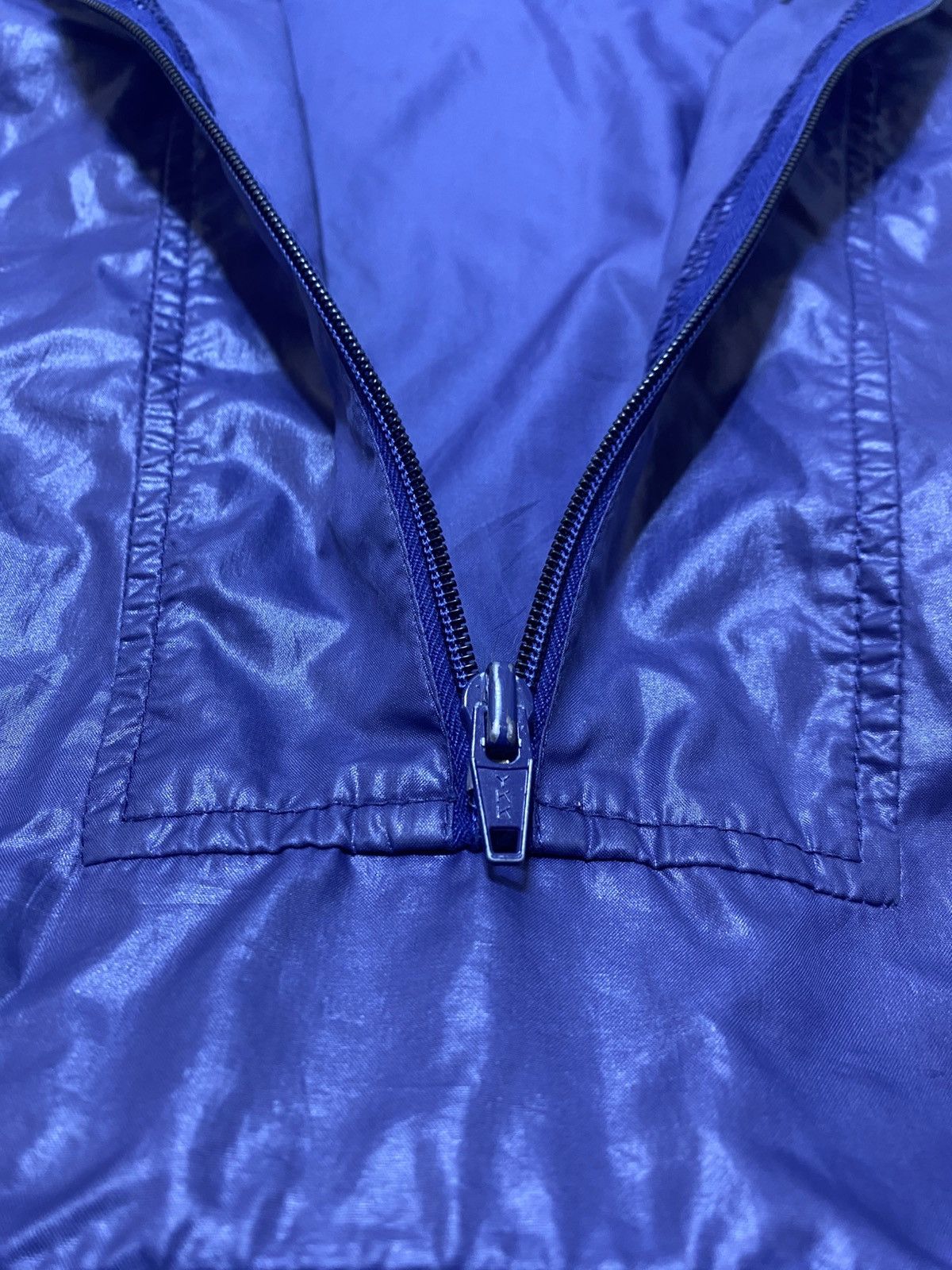 Lacoste Vintage 80s Lacoste Izod Rain Jacket Windbreaker Grey Size US S / EU 44-46 / 1 - 7 Thumbnail