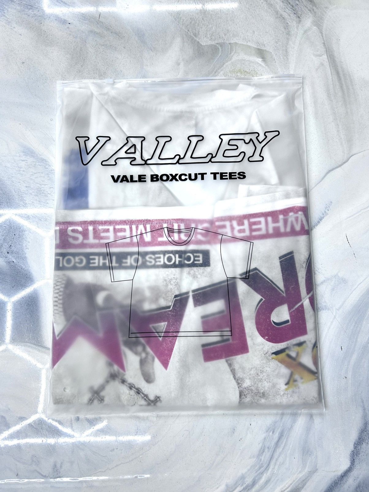 Vale Vale Tupac Makavale Tee White Red Blue Size M Size US M / EU 48-50 / 2 - 13 Thumbnail