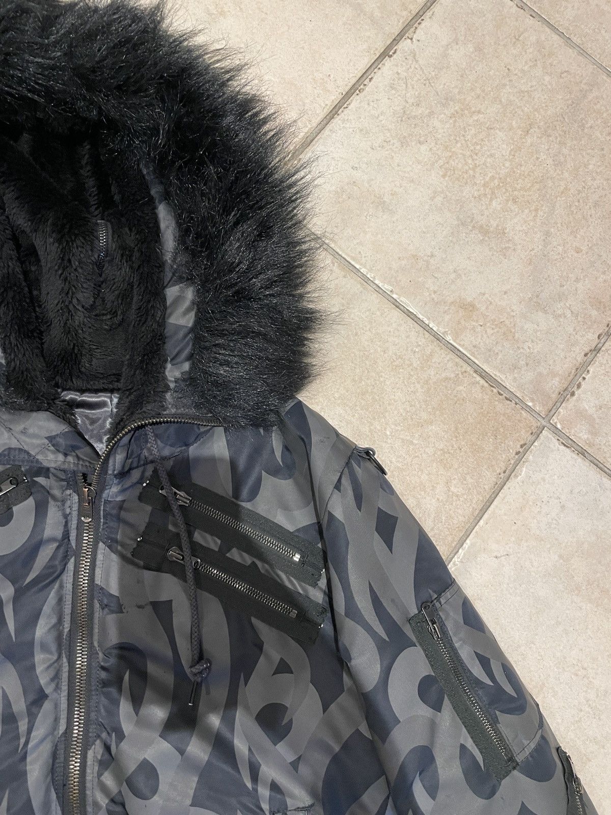 Number (N)ine Number (N)ine tribal heart camo bondage jacket Size US M / EU 48-50 / 2 - 4 Thumbnail