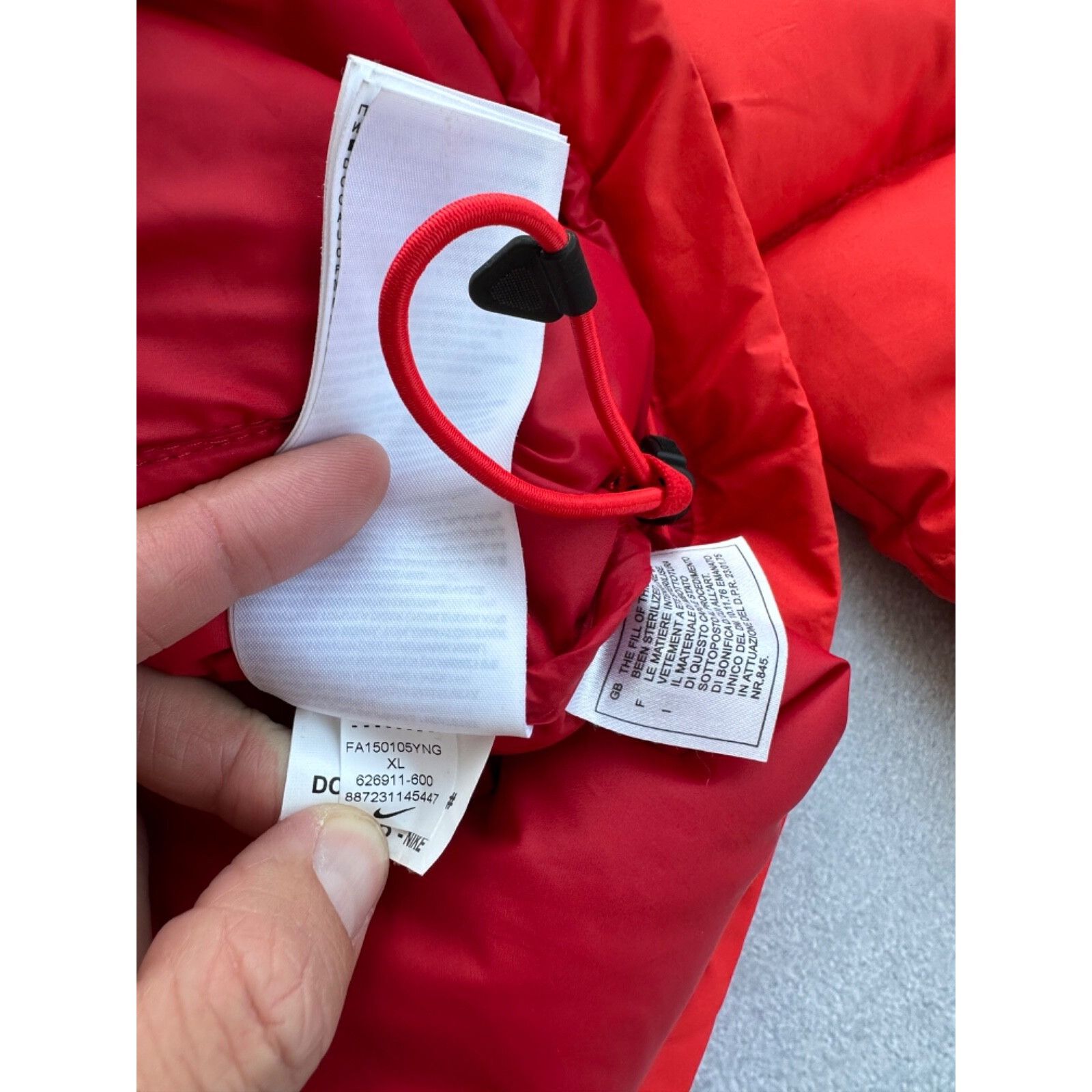 Nike VTG Nike Y2K Red Puffer Jacket Size US XL / EU 56 / 4 - 7 Thumbnail