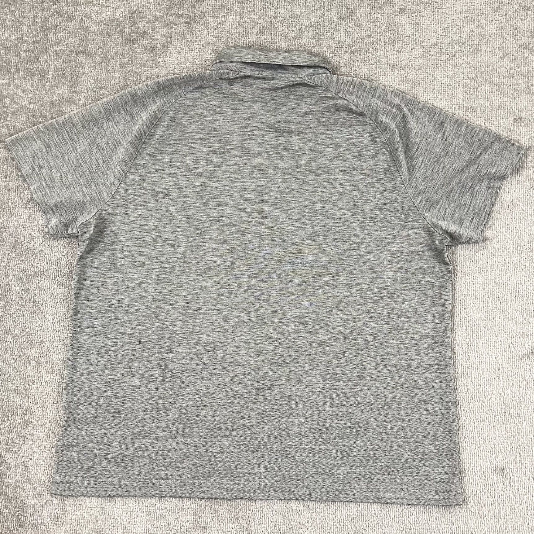 UNTUCKit UNTUCKit Polo Shirt Mens 2XL Gray Performance Golf Casual Stretch Outdoor Polo Shirt Mens 2XL Gray PERFORMANCE Outdoor Golf Sports Mens Size US XXL / EU 58 / 5 - 6 Thumbnail
