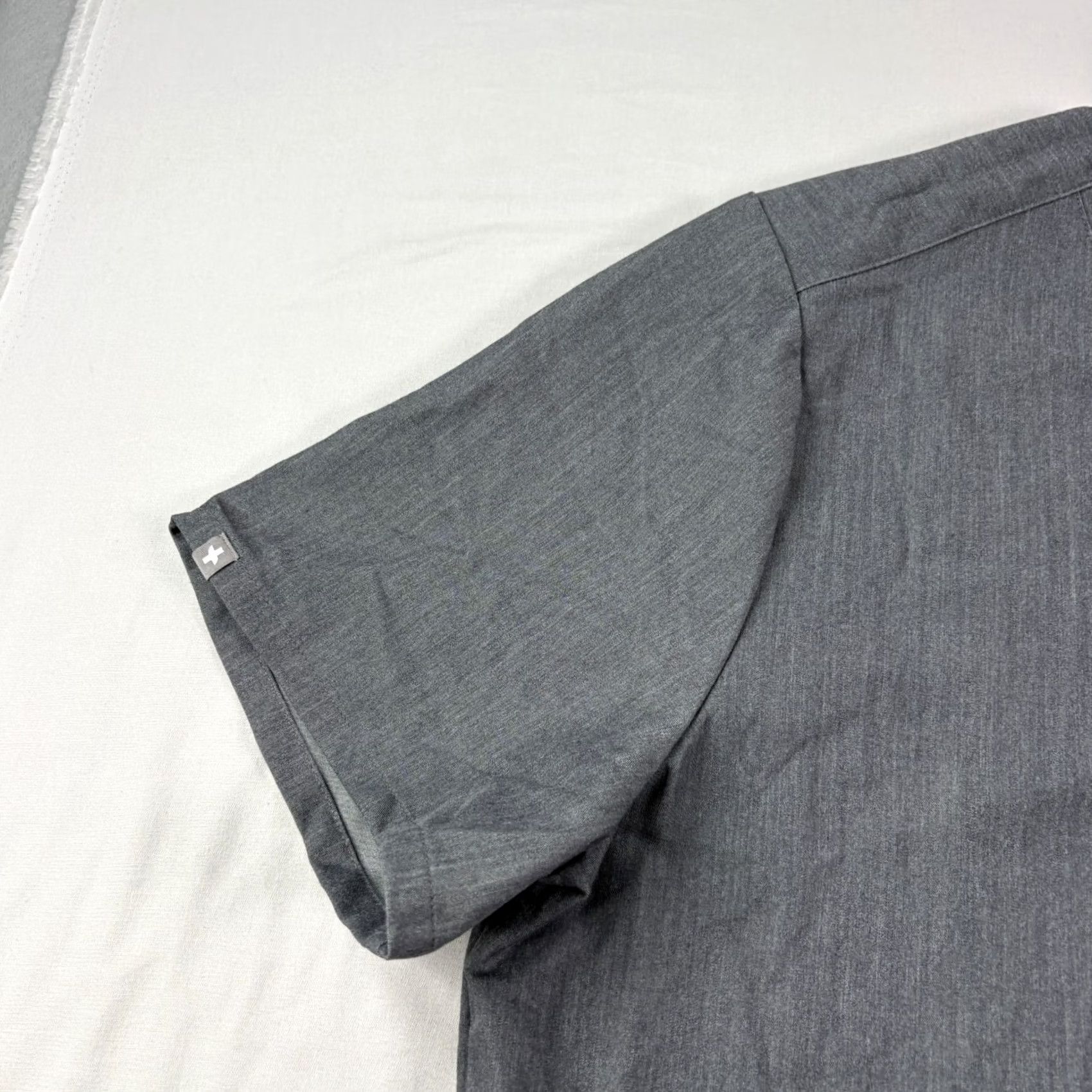 Vintage FIGS Scrub Top Shirt Womens 2XL Gray Catarina One Pocket Nurse Medical NEW Size XXL / US 16-18 / IT 52-54 - 2 Thumbnail