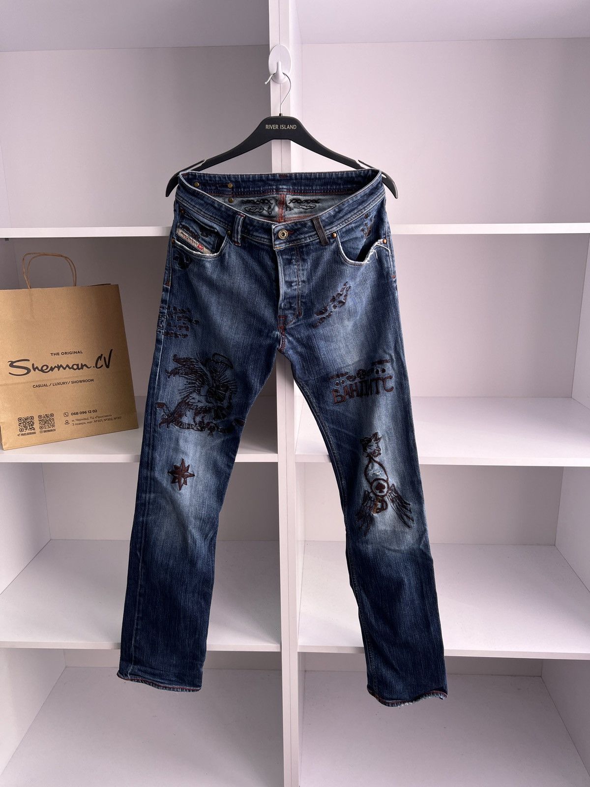 Designer × Diesel × Vintage RARE Y2K Criminal Bandit Embroidered Tattoo Denim Jeans Size US 32 / EU 48 - 5 Thumbnail