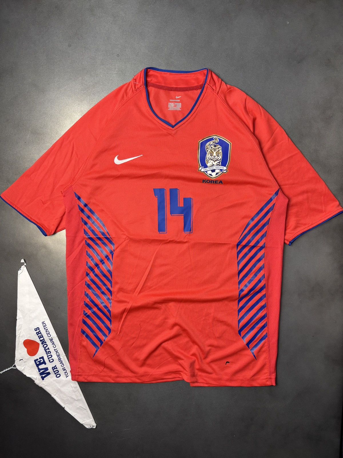 Nike 2006 Korea Football Association Nike Vintage Korea Jersey 14 Size US M / EU 48-50 / 2 - 3 Thumbnail