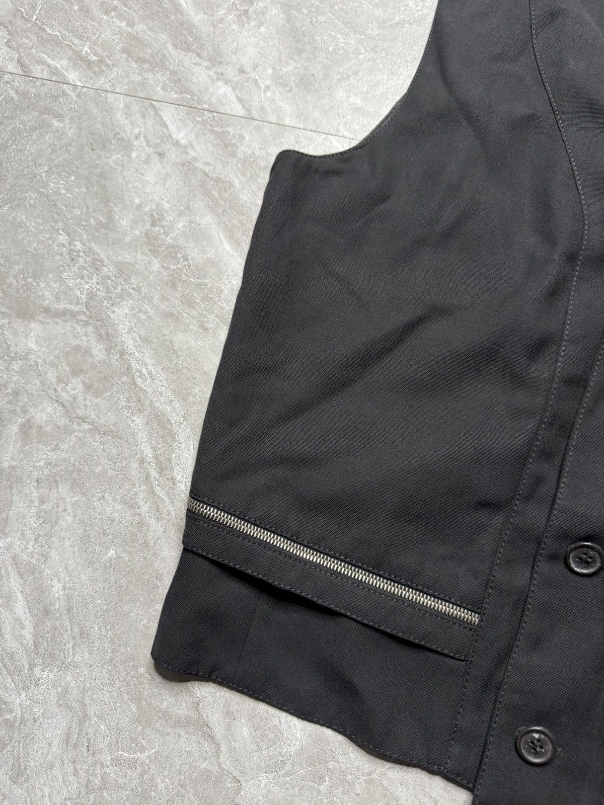 Dirk Bikkembergs Archival Dirk Bikkembergs Back panelled Waist Zip Vest Size US M / EU 48-50 / 2 - 4 Thumbnail