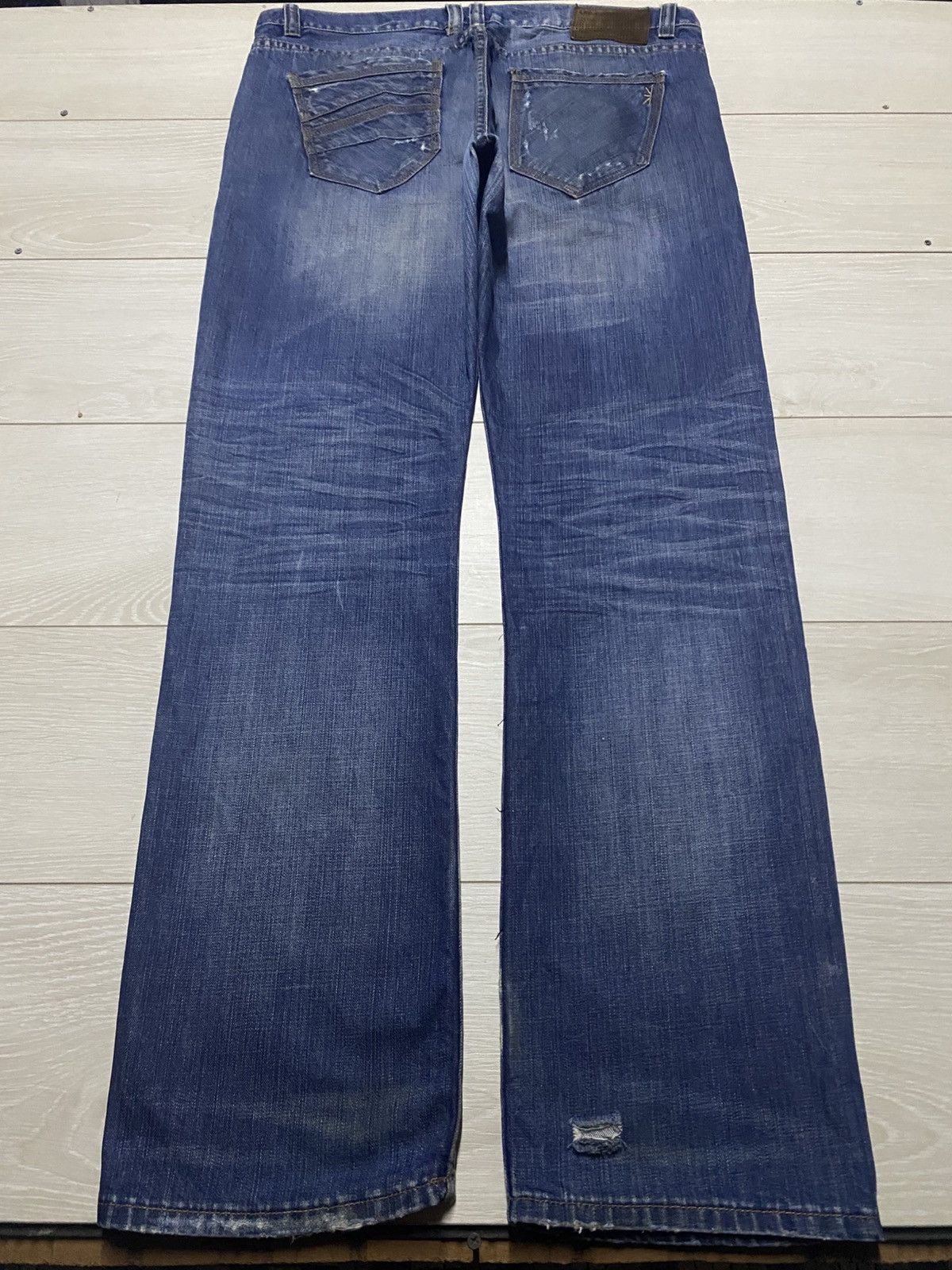 Lee × Vivienne Westwood Vintage Lee Cooper Whisker Faded Wash Distressed Jeans Size US 38 / EU 54 - 2 Thumbnail