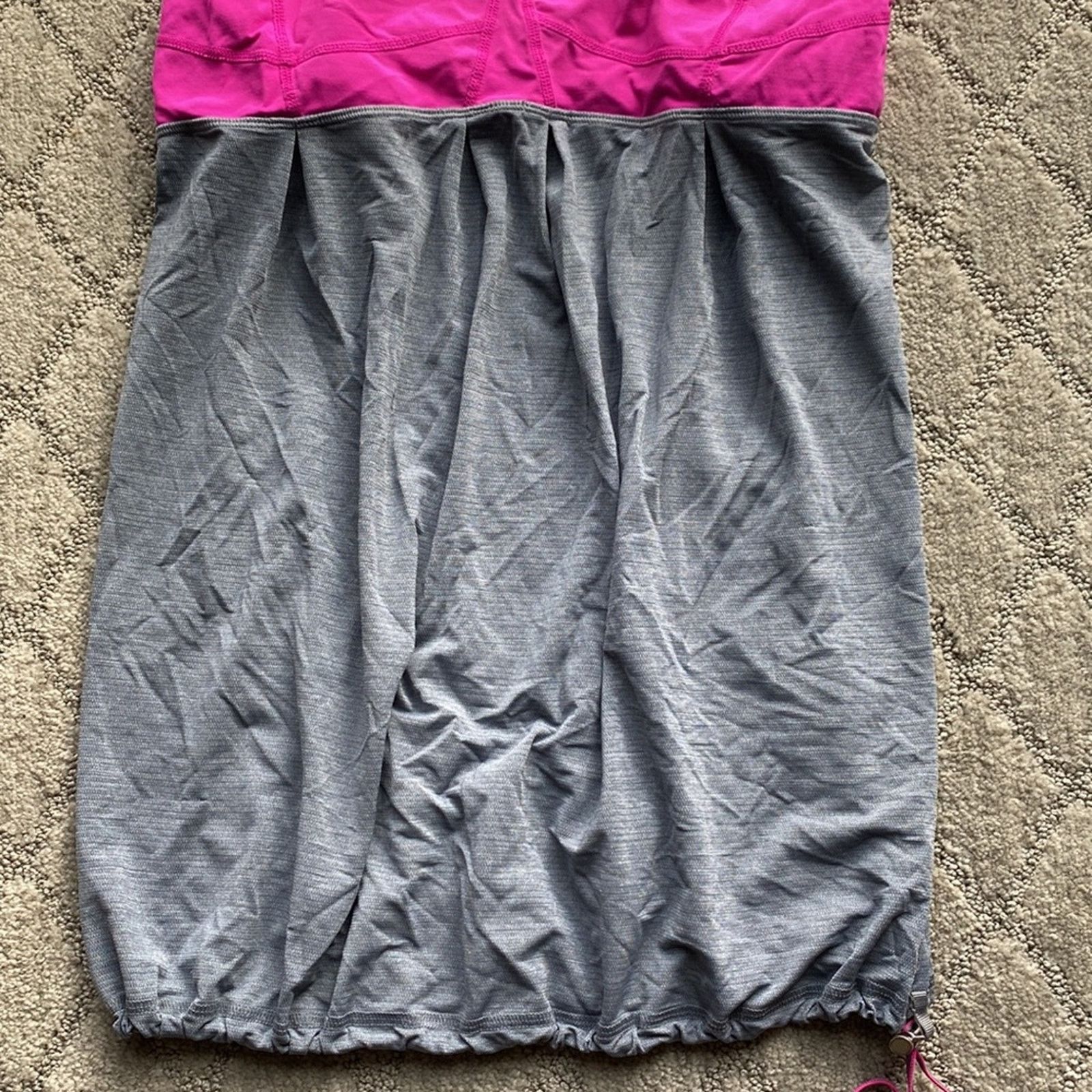 Lululemon Lululemon pink grey shelf bra draw string hem sz 8 athletic Size M / US 6-8 / IT 42-44 - 3 Thumbnail