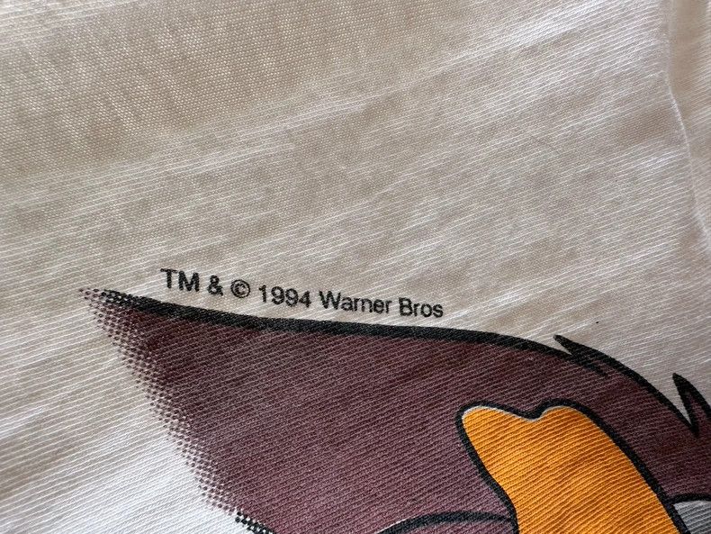 Vintage VintageTee 1994 Warner Bros Cartoon Tweety 2505-Nextarrow Size US L / EU 52-54 / 3 - 7 Thumbnail