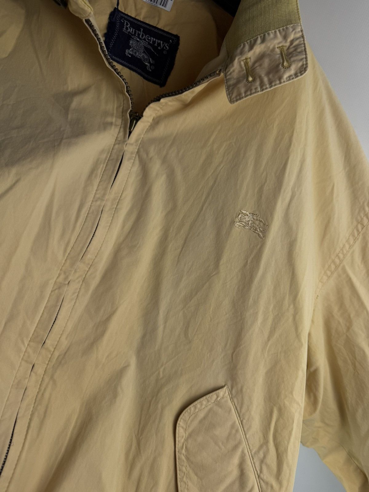 Burberry Vintage 80-90s Burberry Nova Check Bomber Jacket Beige Size US S / EU 44-46 / 1 - 15 Thumbnail