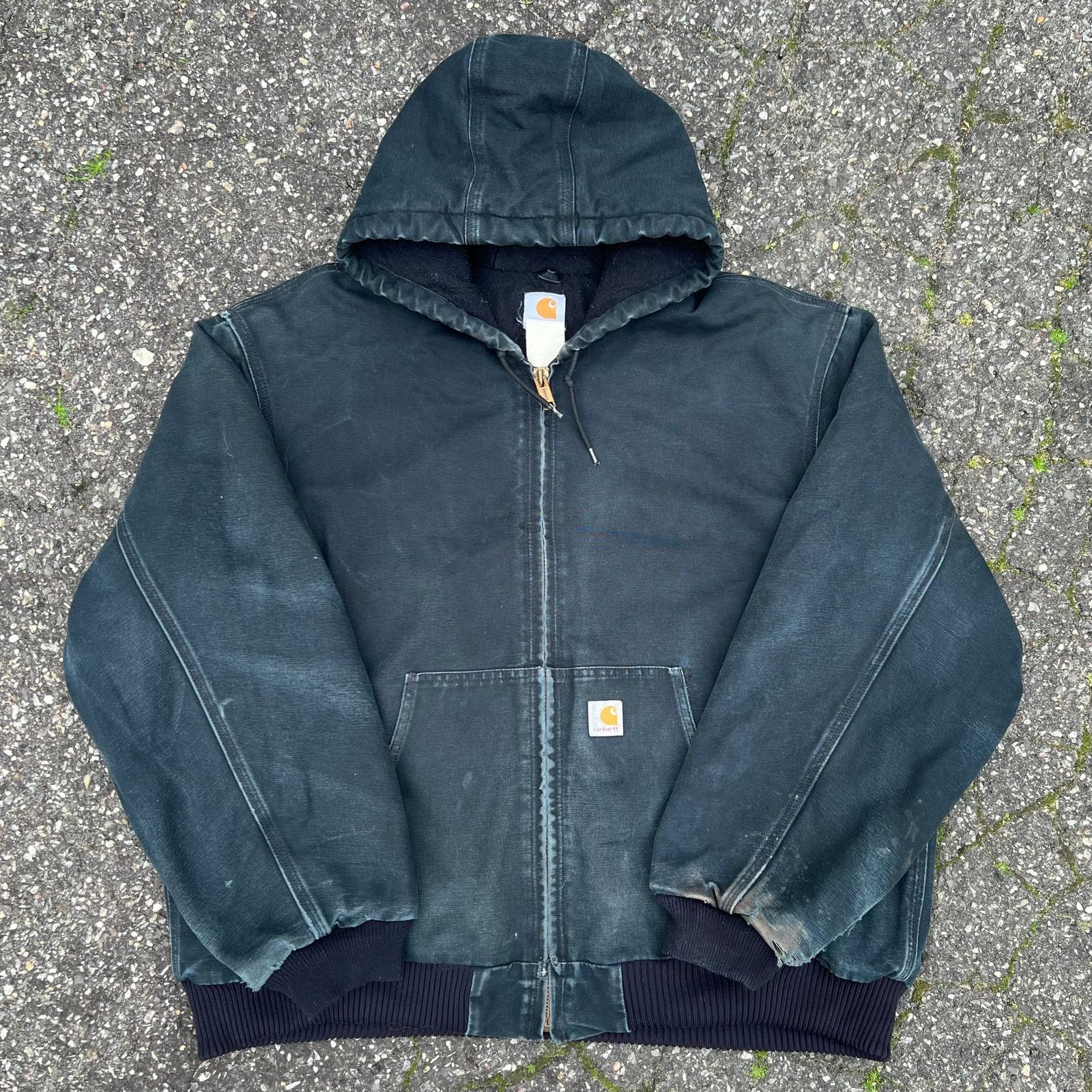 Carhartt × Vintage Vintage faded black Carhartt work wear hooded jacket Size US XXL / EU 58 / 5 - 1 Thumbnail