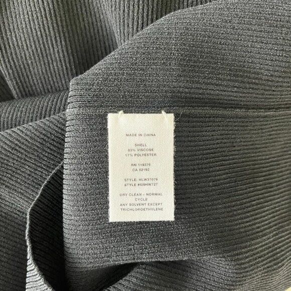 Helmut Lang Helmut Lang Ribbed Slash Shoulder Sleeve Mock Neck Top Size S / US 4 / IT 40 - 8 Thumbnail