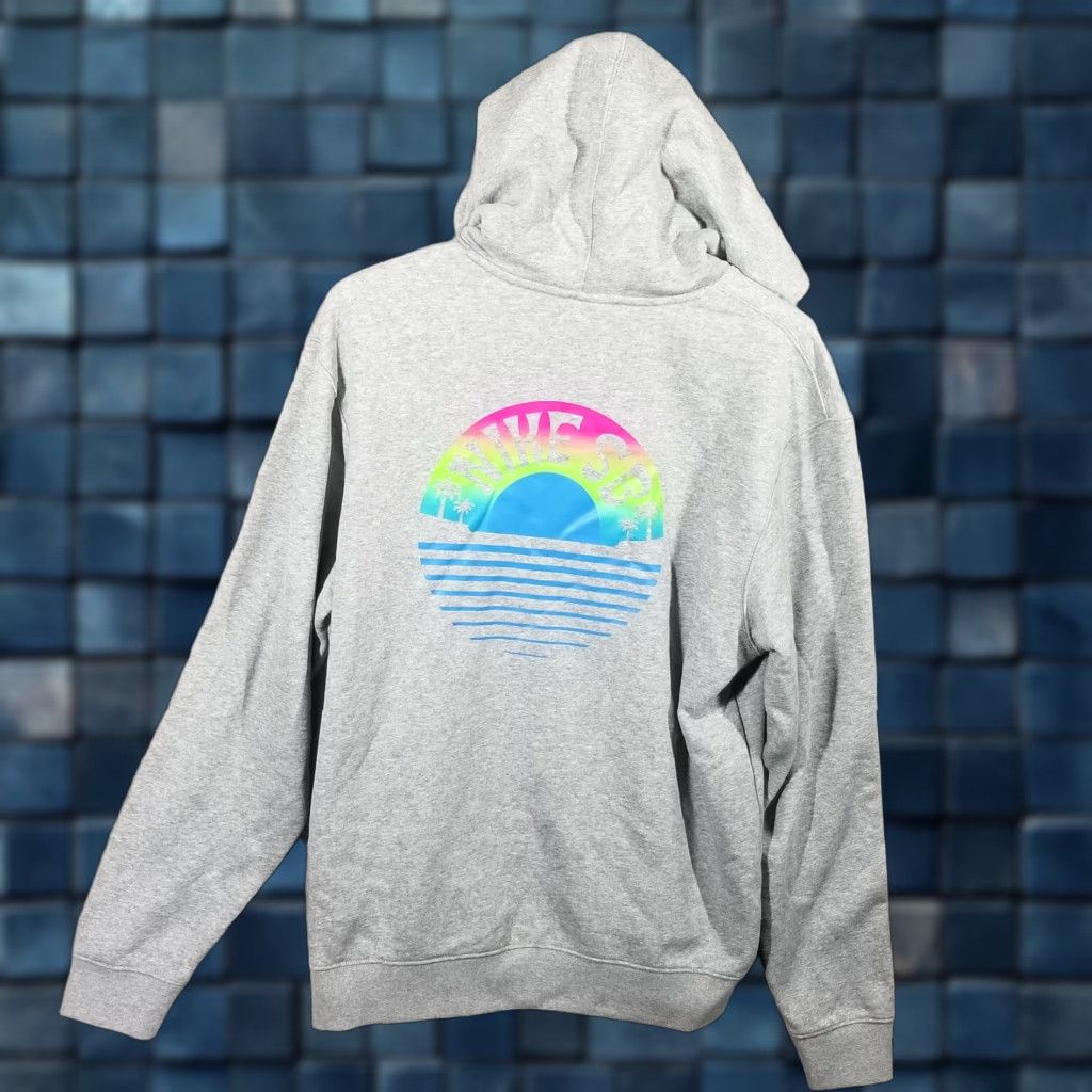 Nike VINTAGE Nike SB Skate Hoodie - Men’s Size M - Dark Grey Heather Pullover Streetwear 90s Size US M / EU 48-50 / 2 - 1 Thumbnail