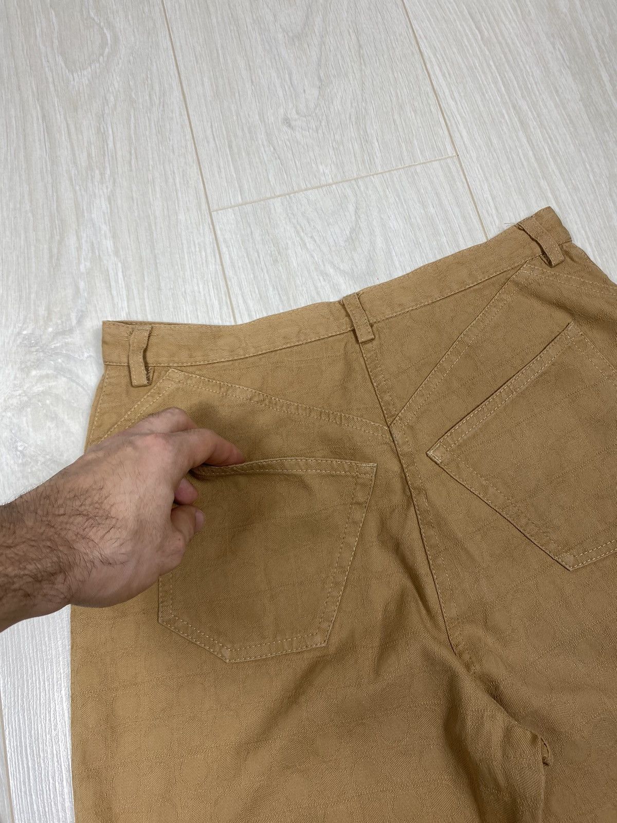 Salvatore Ferragamo × Vintage Salvatore Ferragamo Pants Monogram Size 28" / US 6 / IT 42 - 16 Thumbnail