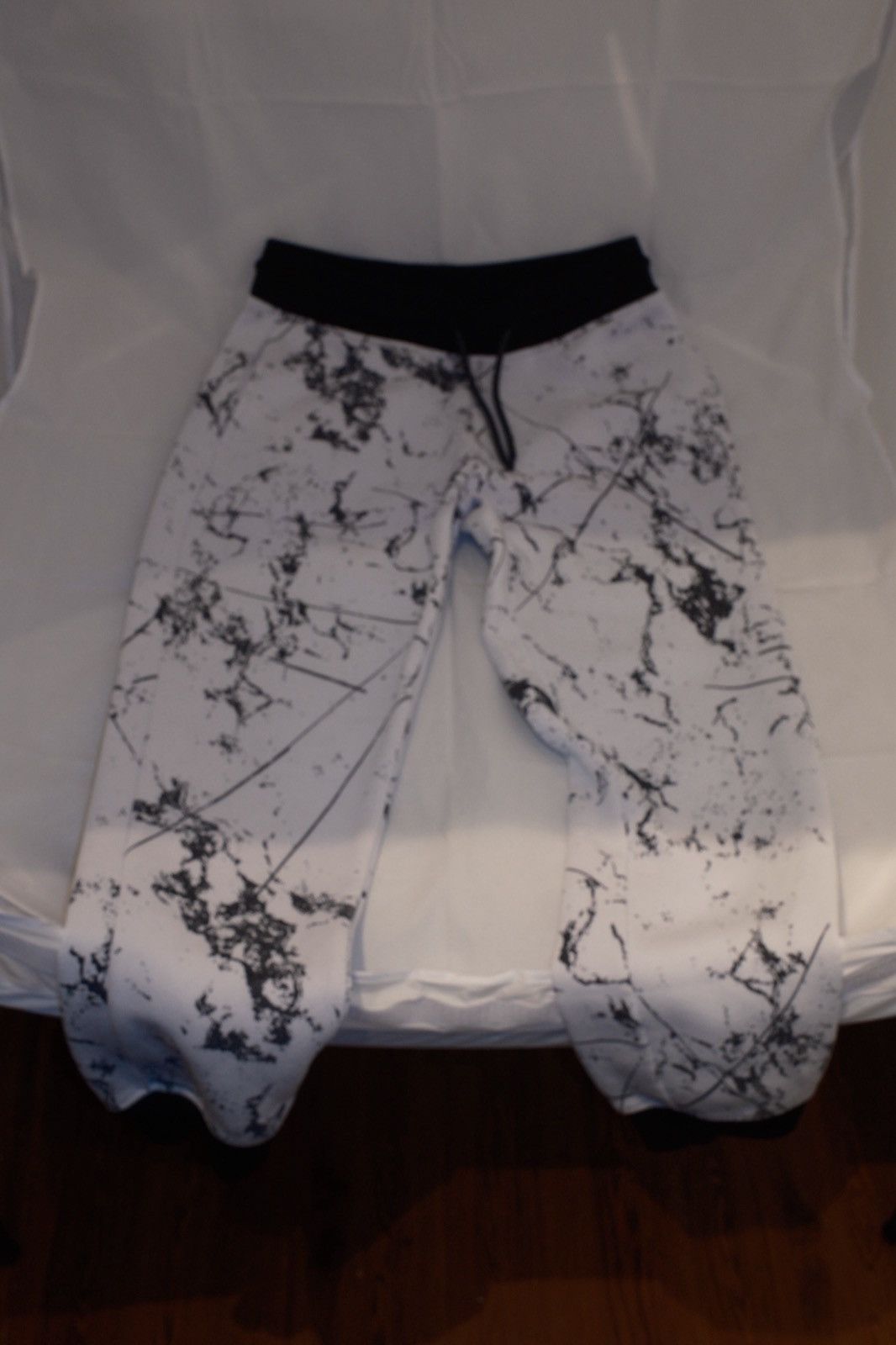 Southpole Mens M White & Black Joggers Size US 30 / EU 46 - 1 Thumbnail