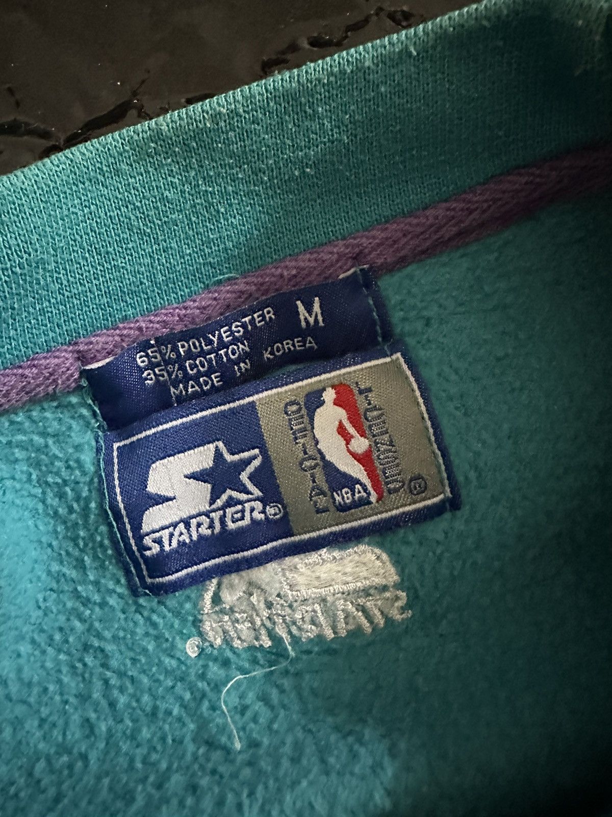 Starter Hoodie Pullover Charlotte Hornets Size M NBA Vintage