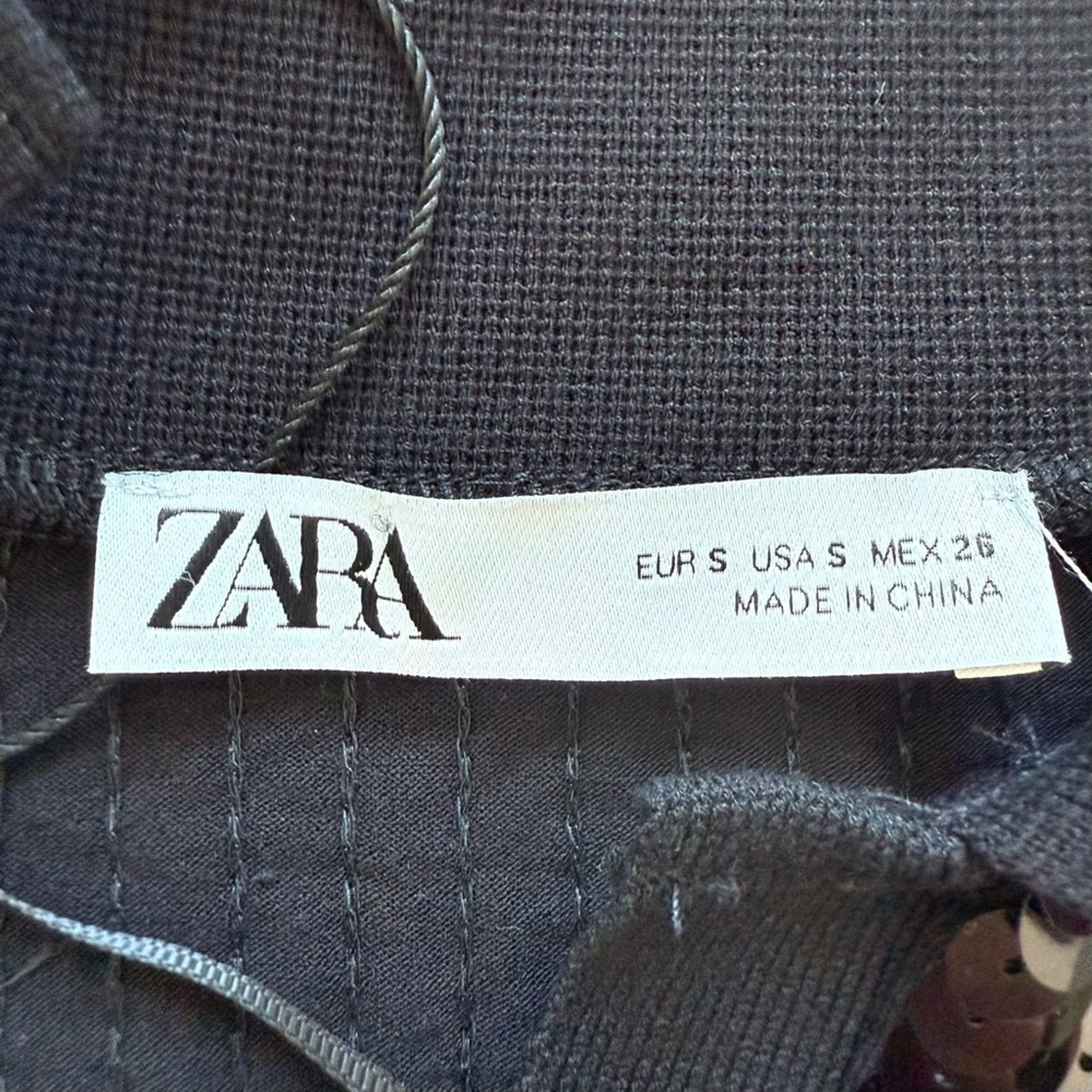 Zara NEW!!! Zara women top with sequins size S Size S / US 4 / IT 40 - 4 Thumbnail