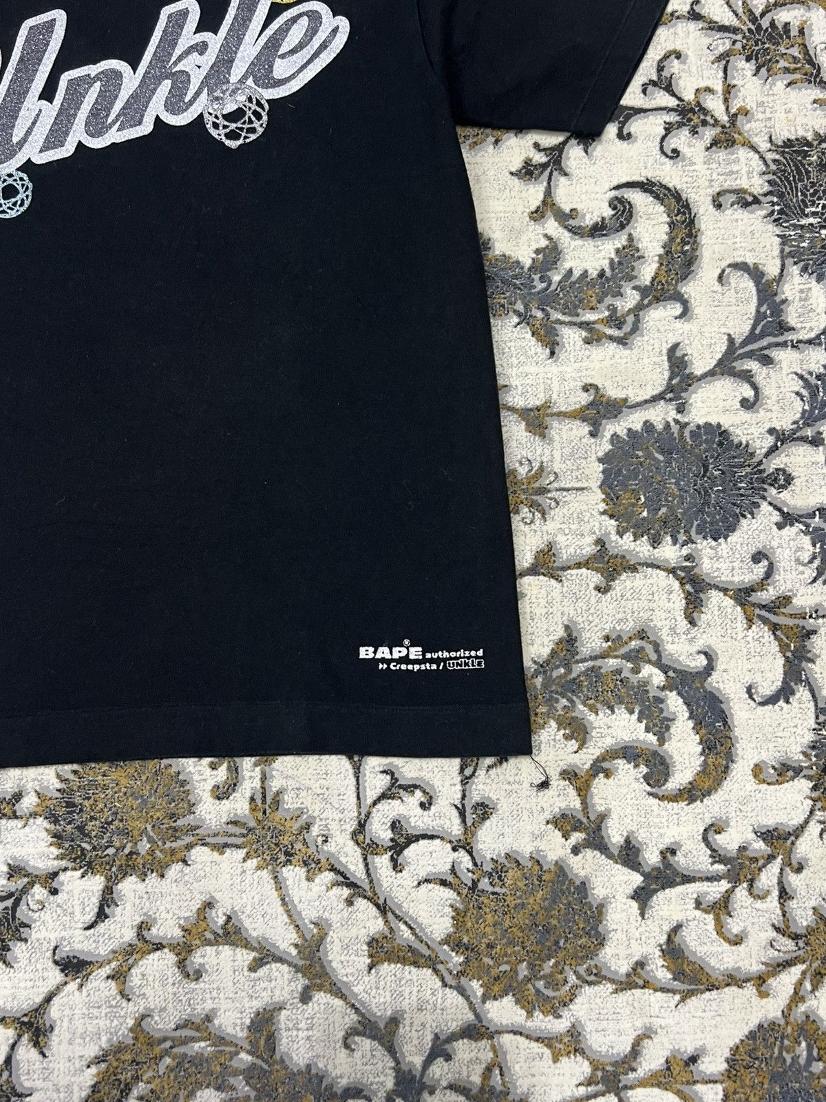 Bape × Futura BAPE x Unkle x Futura Laboratories “UNKLE Logo” Shirt Size US M / EU 48-50 / 2 - 7 Thumbnail