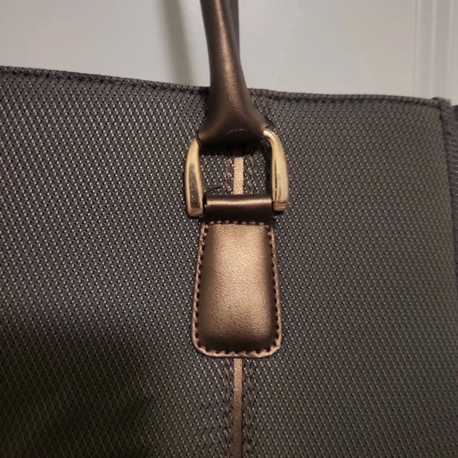 Diane von Furstenberg DVF Diane Von Furstenberg Tote Bag Olive Green and Brown Size ONE SIZE - 10 Thumbnail