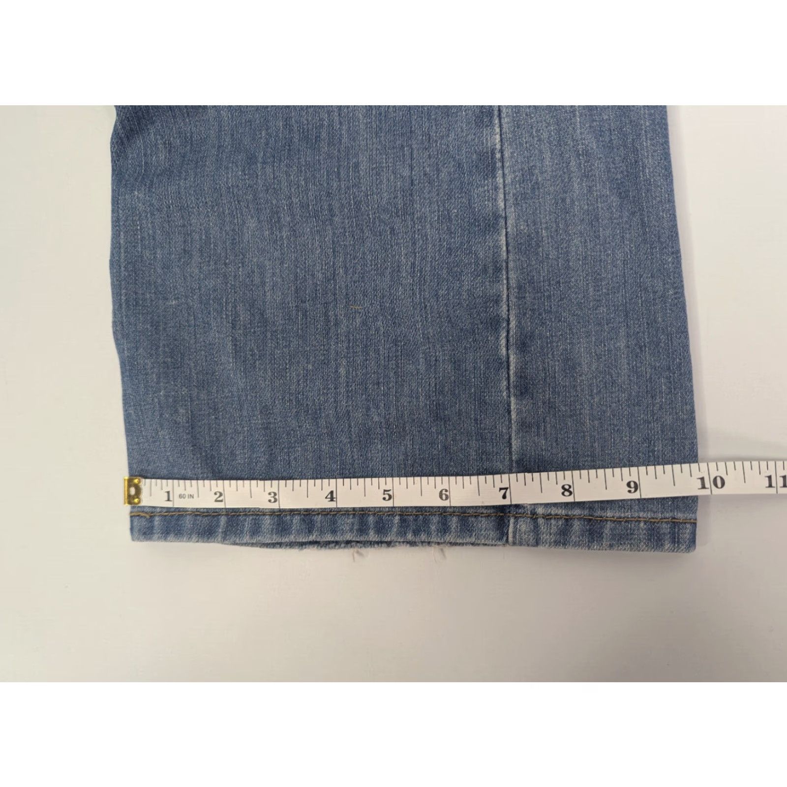 Levi's Levi's 527 Jeans Mens Denim Boot Cut 527 Series 5-Pocket Design Distressed Blue 38x30 Casual Vintage Not N/A Size US 38 / EU 54 - 6 Thumbnail